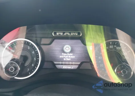 2021 Ram 1500 Big Horn 4X4 6'4 Box из США, поврежденный, VIN 1C6SRFMT8MN634176